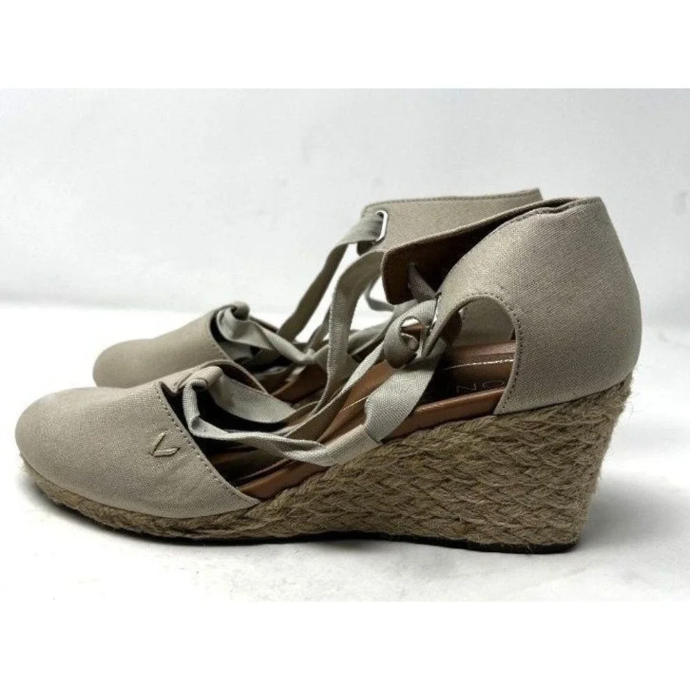 Vionic Kaitlyn Beige Canvas Lace Up Wedge Espadrille Sandals Womens 9.5‎
